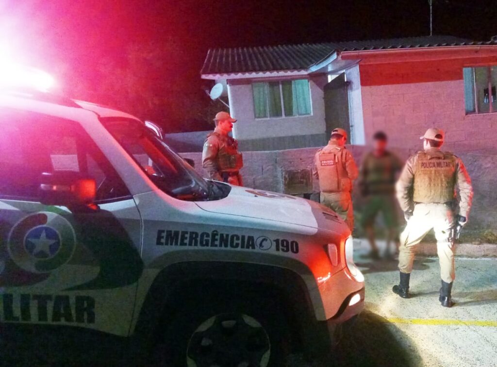 Policiamento reforçado garantiu segurança durante clássico do