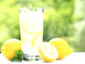 Limonada-suíça---a-bebida-perfeita-para-te-refrescar!-00-22-09-23