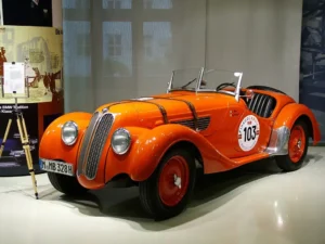Descubra_o_fascinante_museu_da_BMW_na_Alemanha._(3)