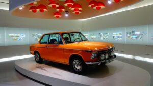 Descubra_o_fascinante_museu_da_BMW_na_Alemanha._(6)