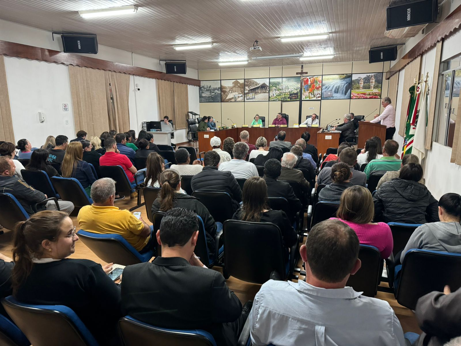Recursos conquistados pela Prefeitura de Rio das Antas foram apresentados na Câmara