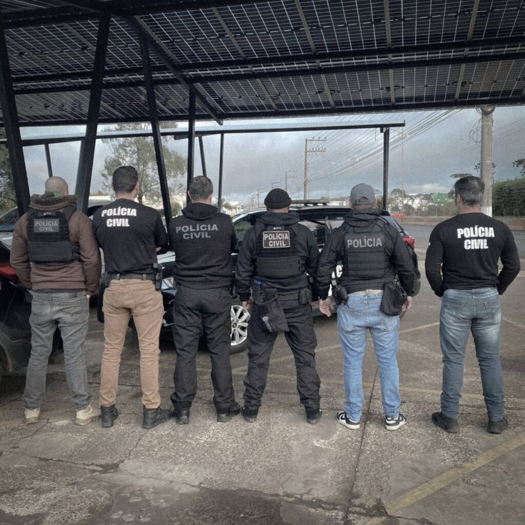 Polícia